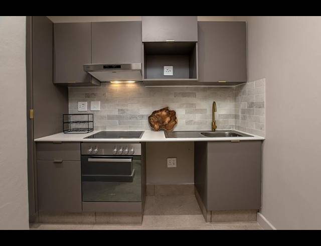 1 BEDROOM PROPERTY TO RENT IN SANDTON CBD